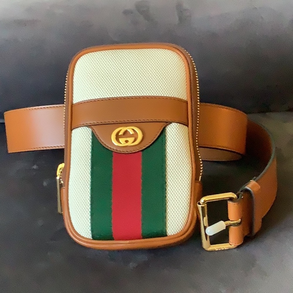 NWT Gucci Canvas Belted Phone/Card Case